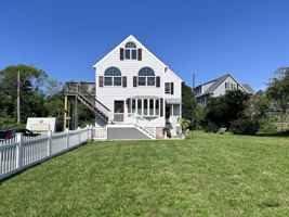 featured image of 151 Rogers St #1