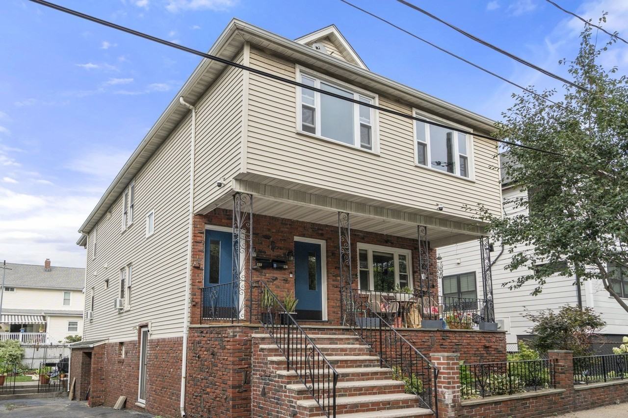 133 Bailey Rd #2