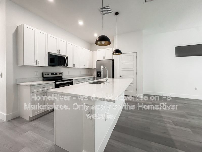 11026 N Vesta Pt - Photo 7 of 16