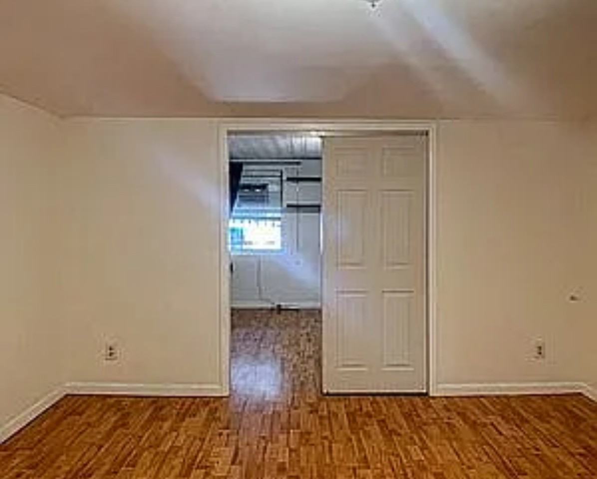134 Pacific St - Photo 3 of 7