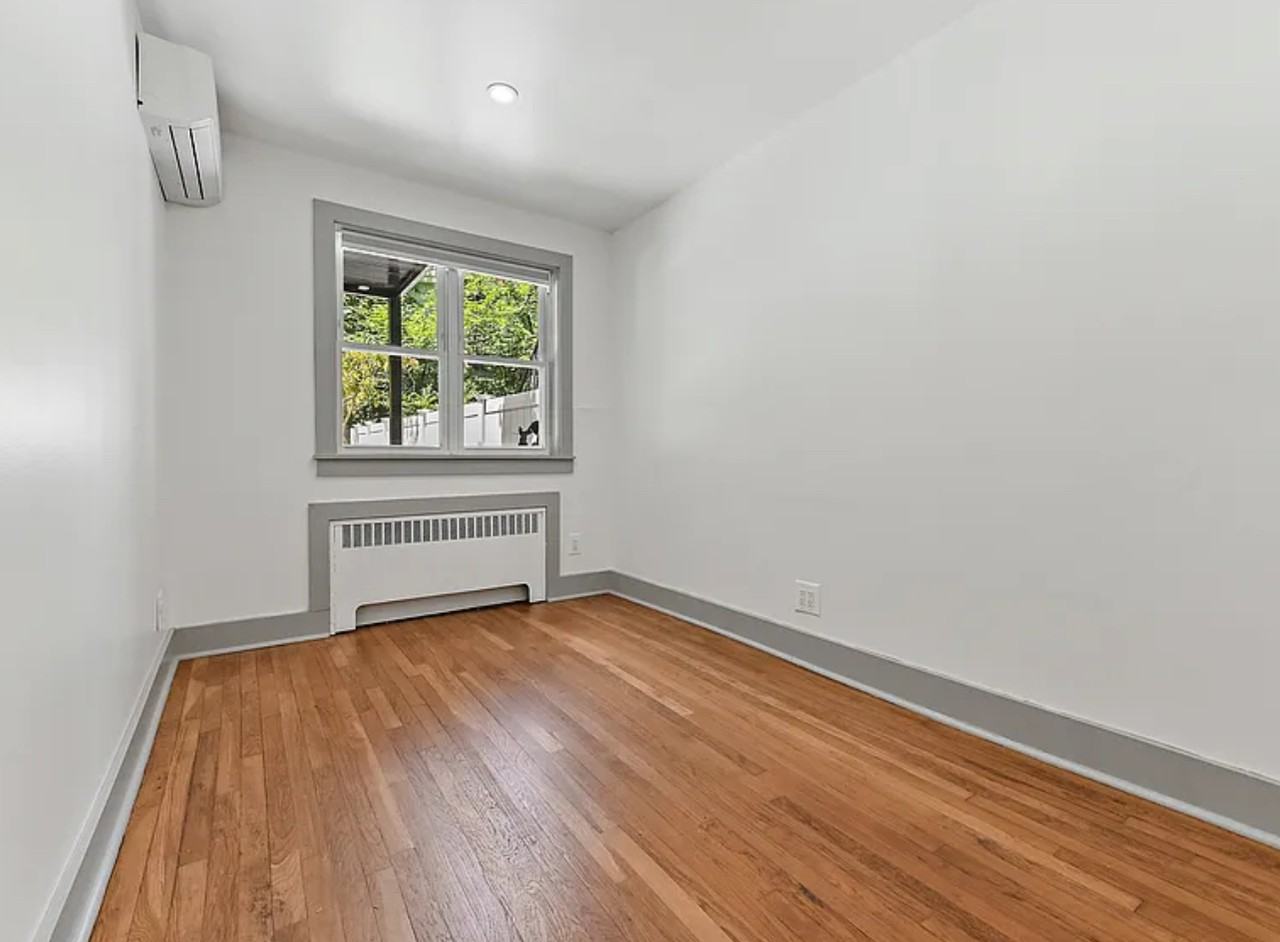 5823 Fieldston Rd - Photo 4 of 5
