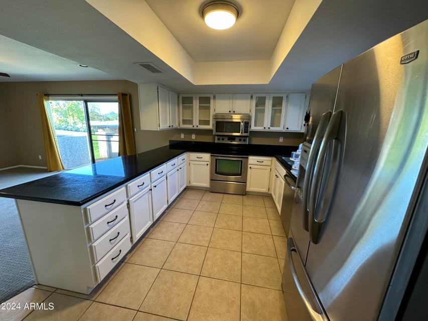 6108 E Vernon Ave - Photo 2 of 26