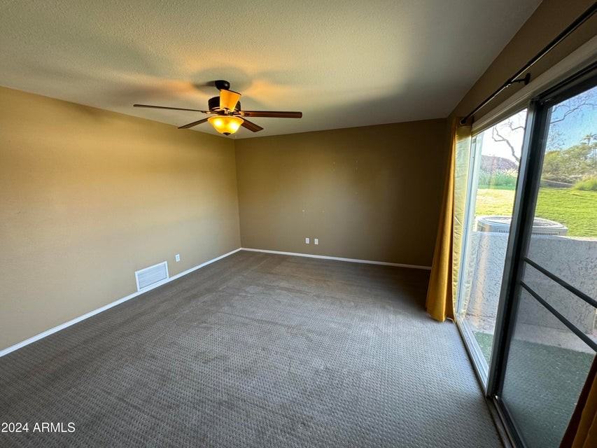 6108 E Vernon Ave - Photo 6 of 26