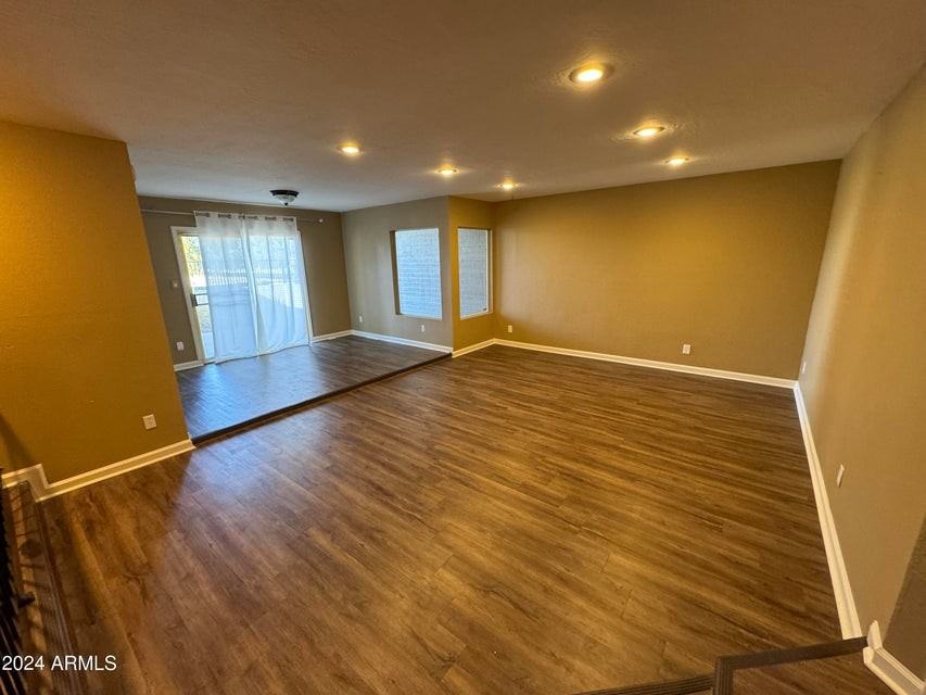 6108 E Vernon Ave - Photo 7 of 26