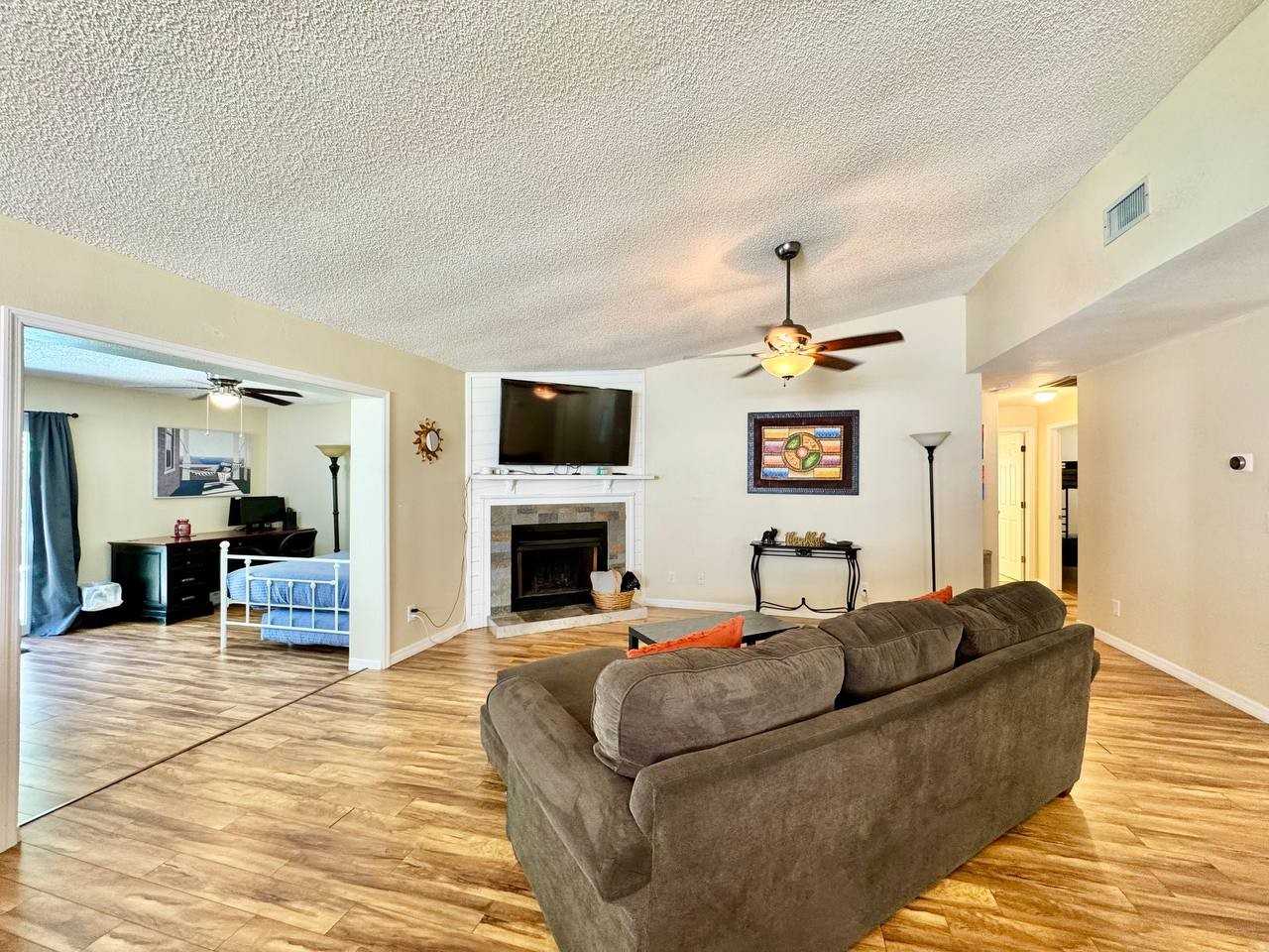 2775 Diane Ter - Photo 6 of 34