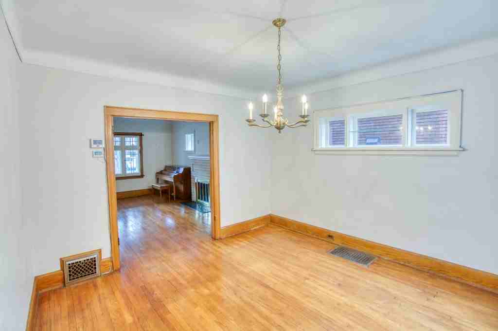 267 Powell Avenue - Photo 7 of 21