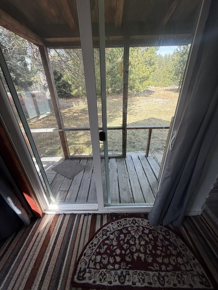5404 N Old Stage Rd - Photo 6 of 9