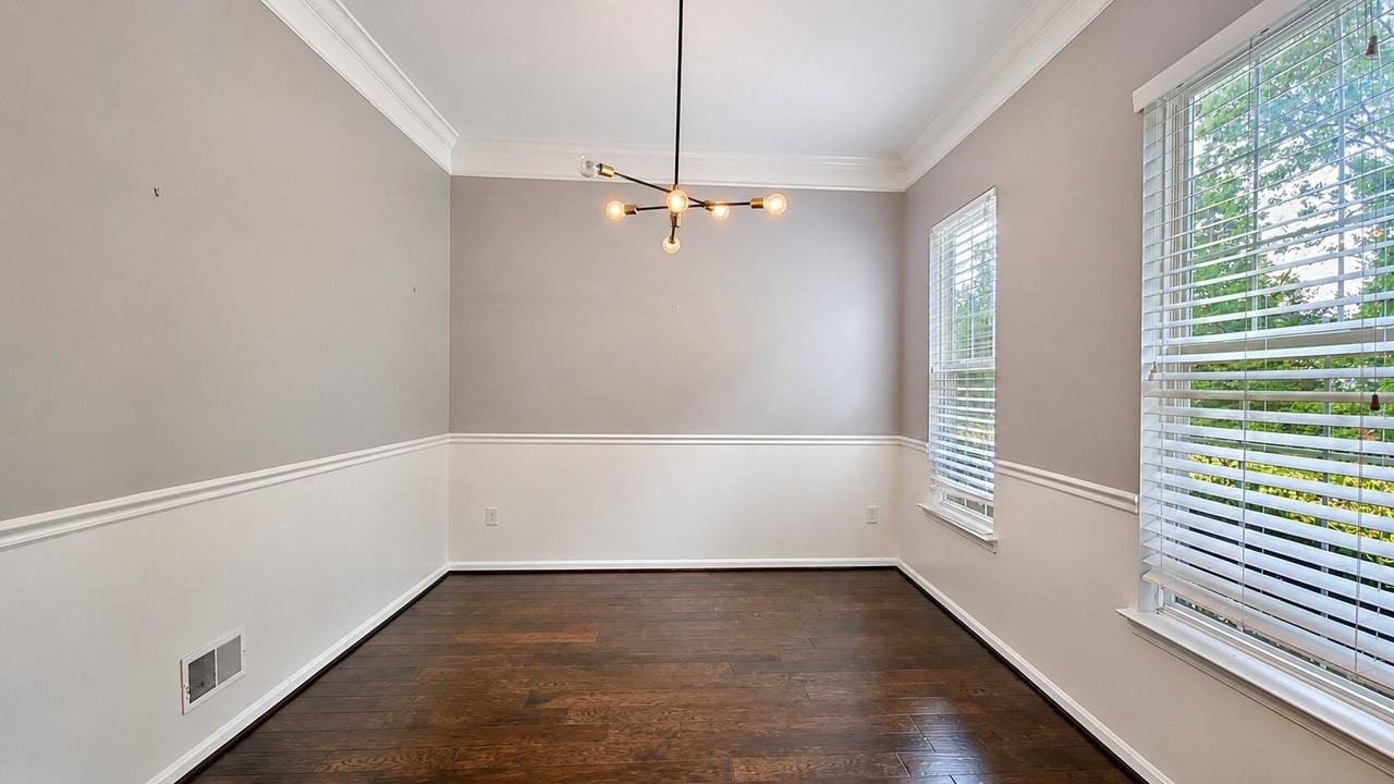 42753 Stadler Ln - Photo 3 of 39