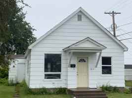 featured image of 1813 N 17th St