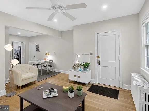 2228 40th St Nw - Photo 2 of 15
