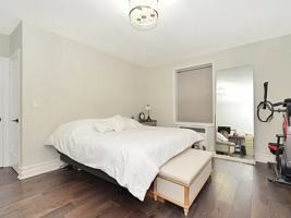 featured image of 11701 Park Ln S