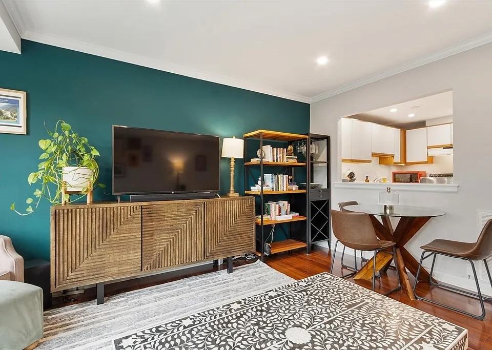 1 Watermill Pl #425 - Photo 3 of 18
