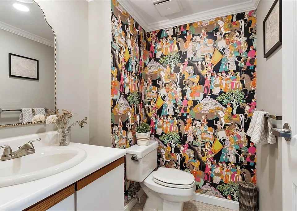 1 Watermill Pl #425 - Photo 5 of 18