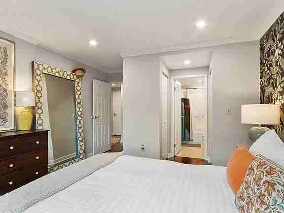 1 Watermill Pl #425 - Photo 6 of 18
