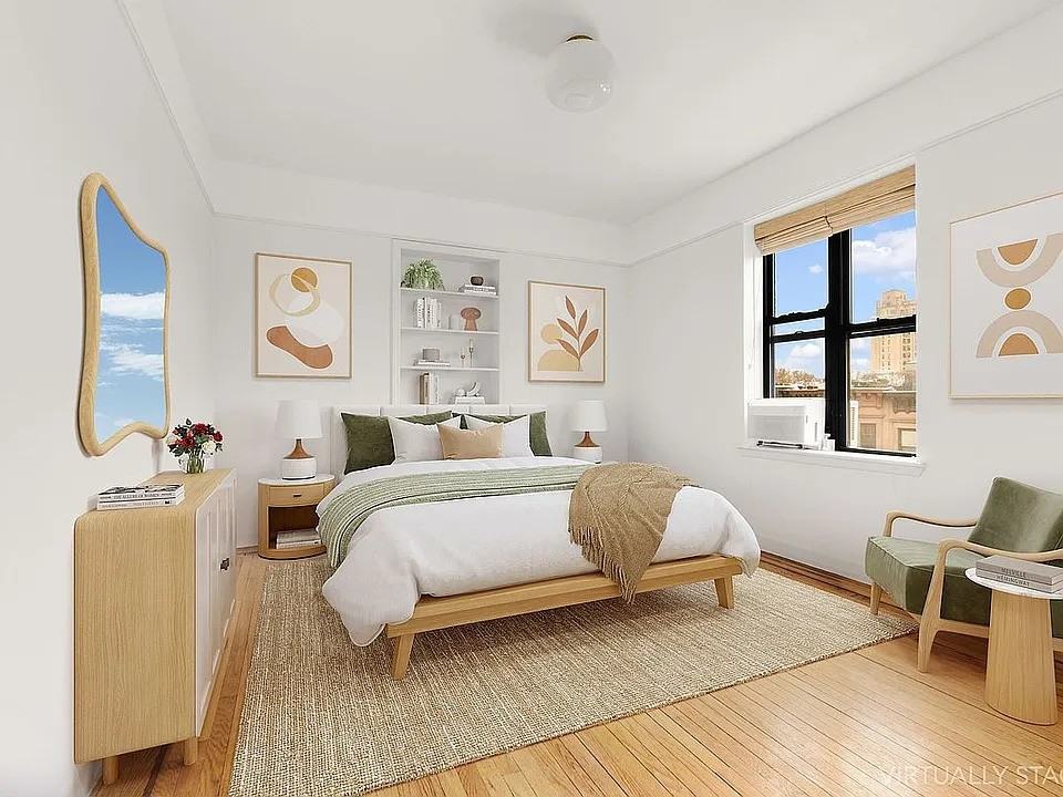 925 Union St - Photo 4 of 12