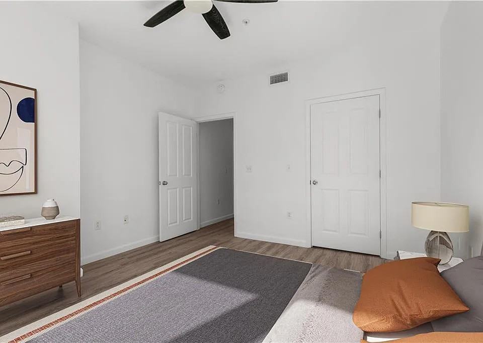 1000 Providence Pl - Photo 6 of 17