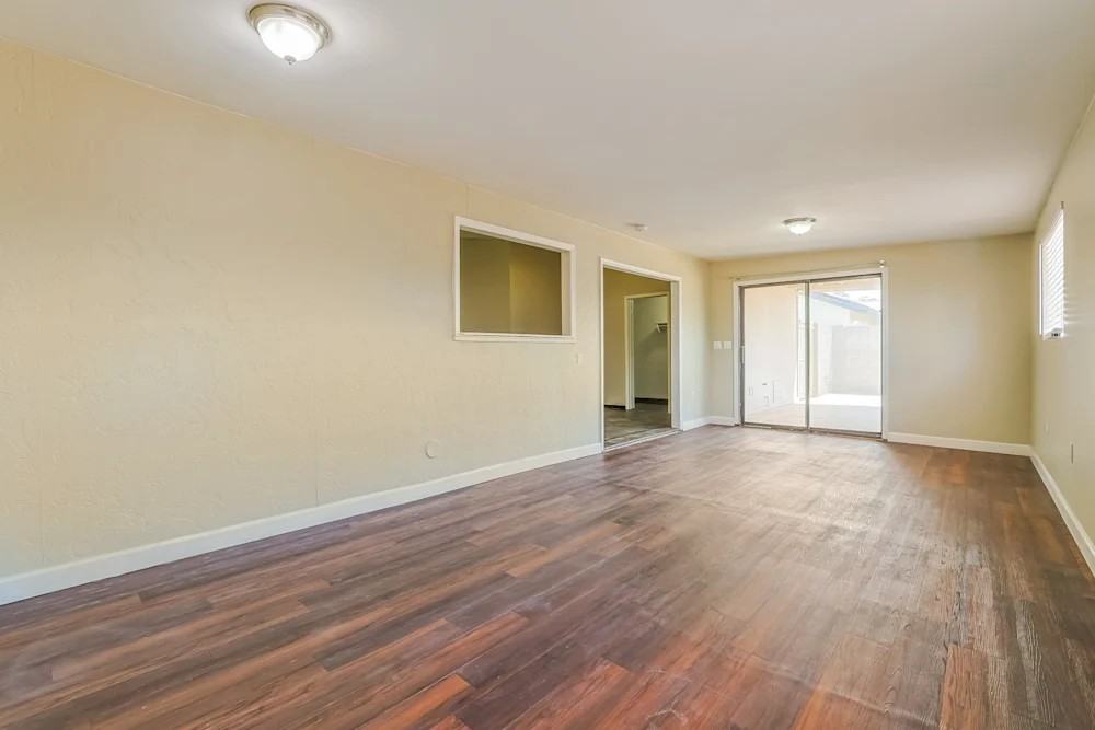 1418 West Curry Street - Photo 7 of 11