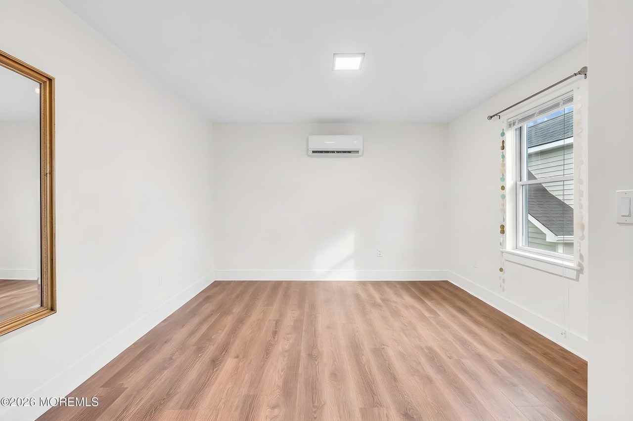 700 1st Ave #B5 - Photo 7 of 16