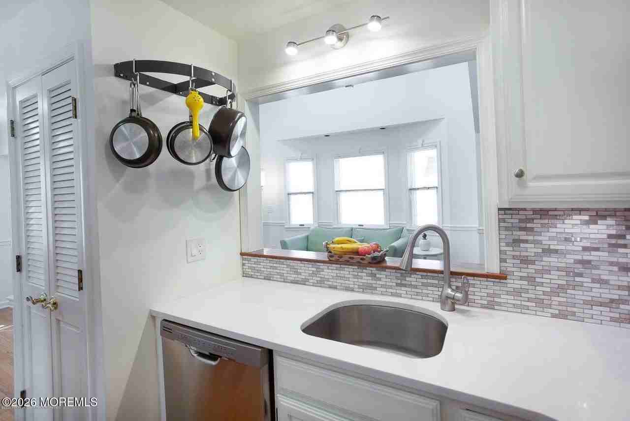 107 Brinley Ave #4 - Photo 6 of 26