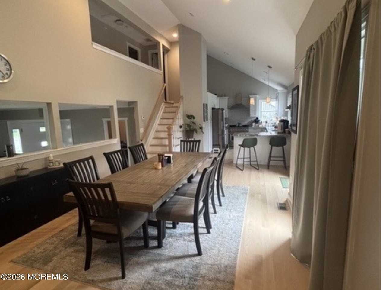 33 Barbara Ln - Photo 3 of 20