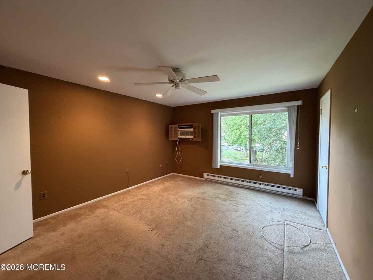 10 Lexington Ct #D - Photo 7 of 14
