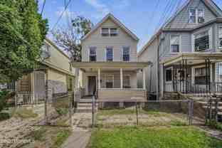 133 Smith St #2 - Photo 1 of 1