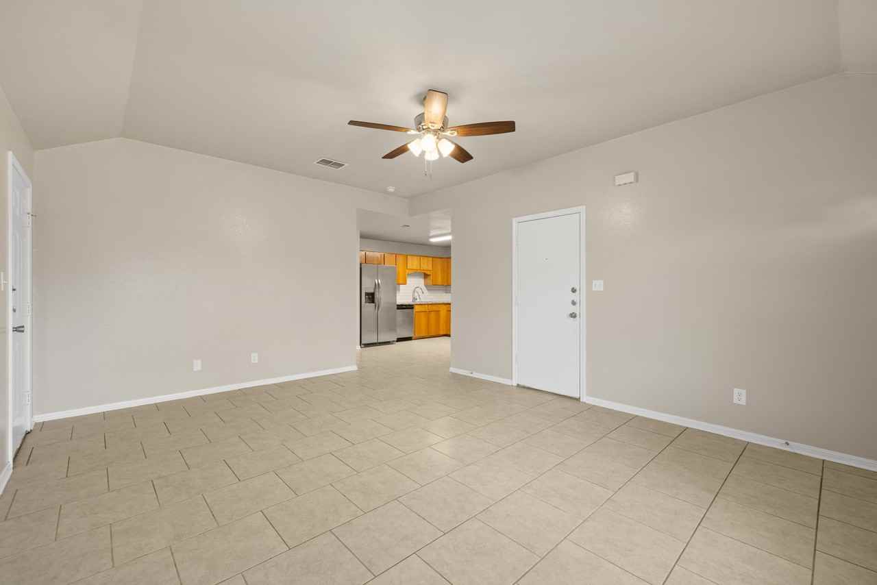 1803 Aztec Trce - Photo 6 of 19