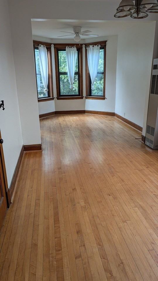 2435 W Thomas St #3F - Photo 4 of 6