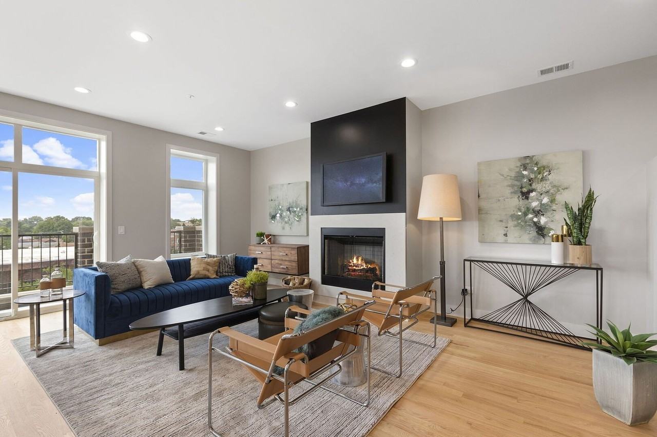 5689 N Lincoln Ave #4S - Photo 4 of 14