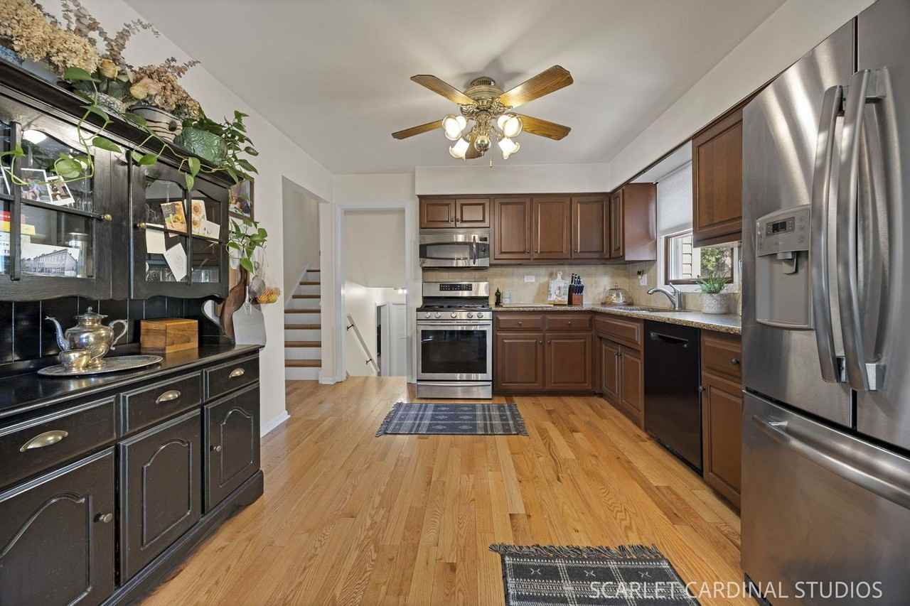 0N453 Morse St - Photo 5 of 17