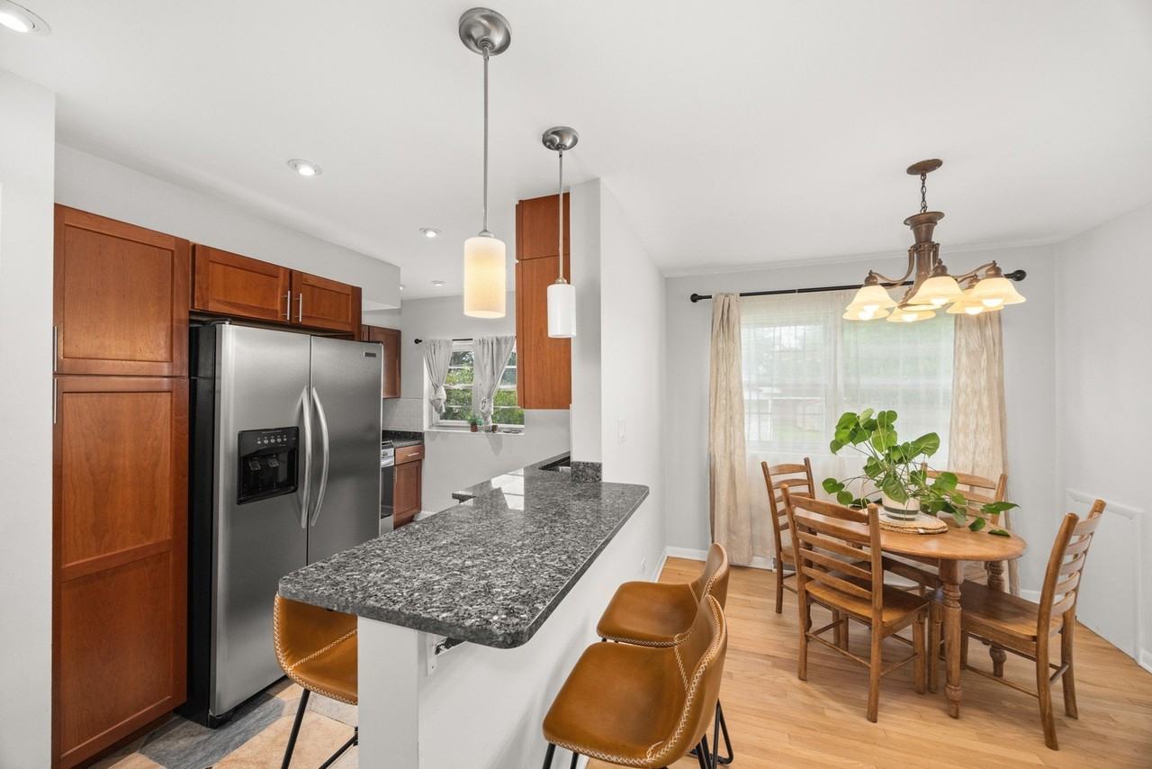 1625 Heidorn Ave - Photo 3 of 18