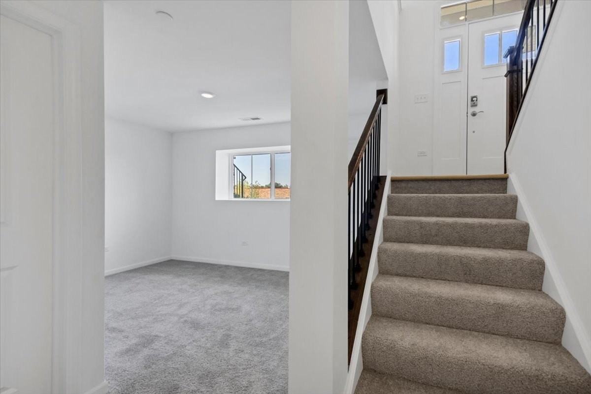 333 Settlers Pl - Photo 4 of 30