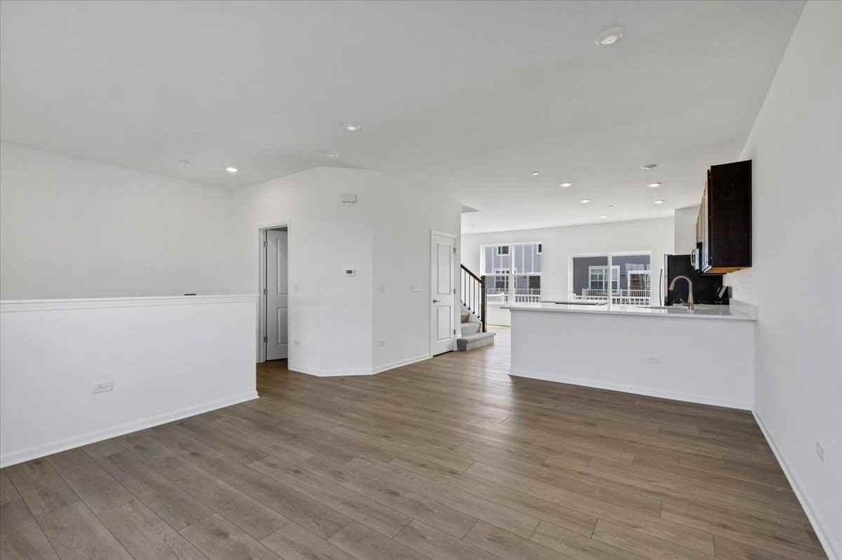 333 Settlers Pl - Photo 5 of 30