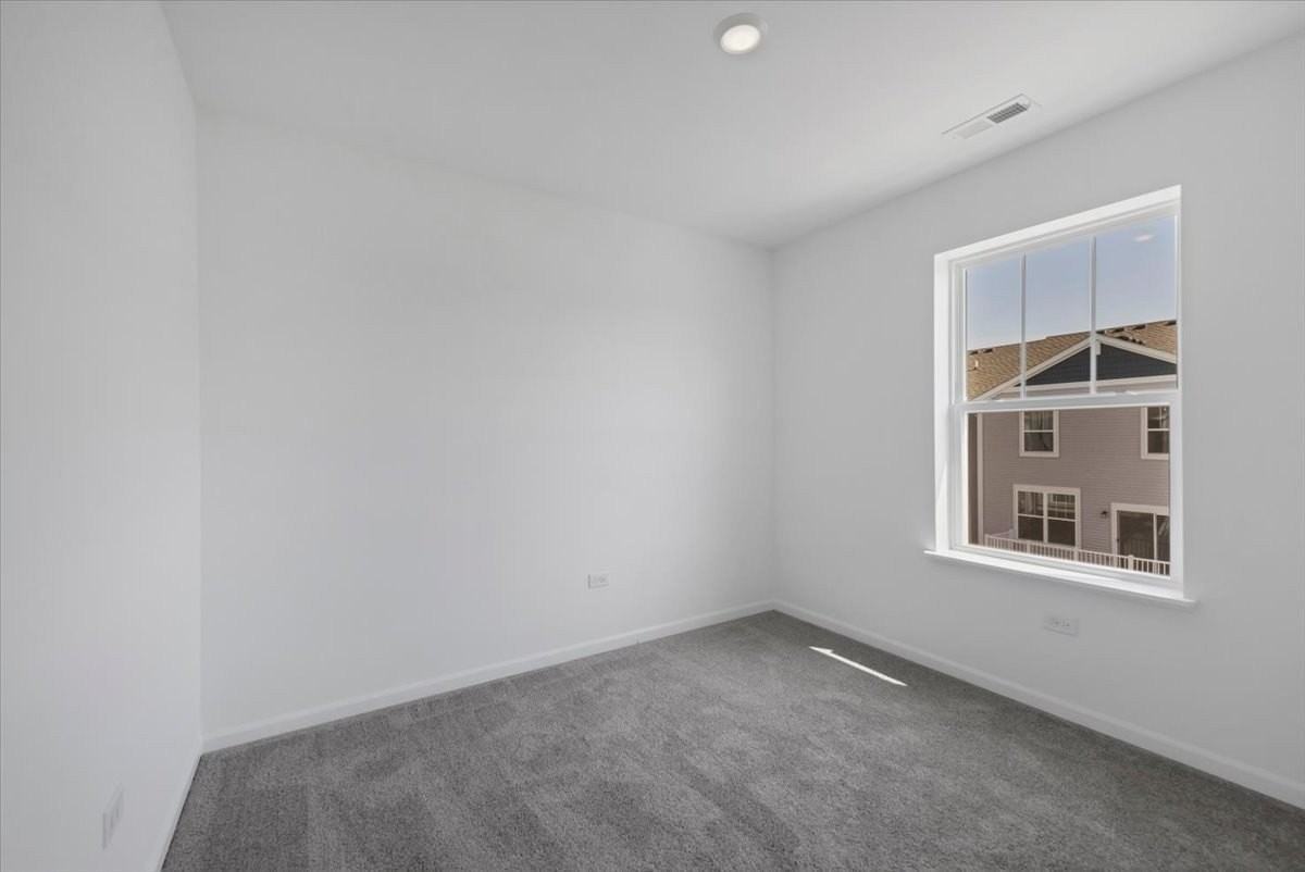333 Settlers Pl - Photo 6 of 30