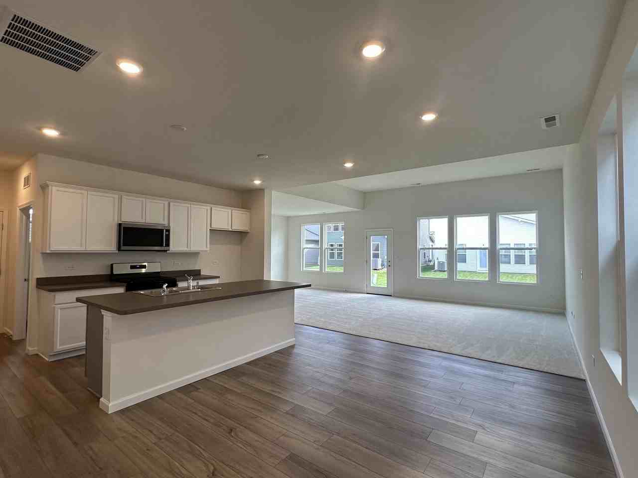 2656 Lawlor Ln - Photo 2 of 16