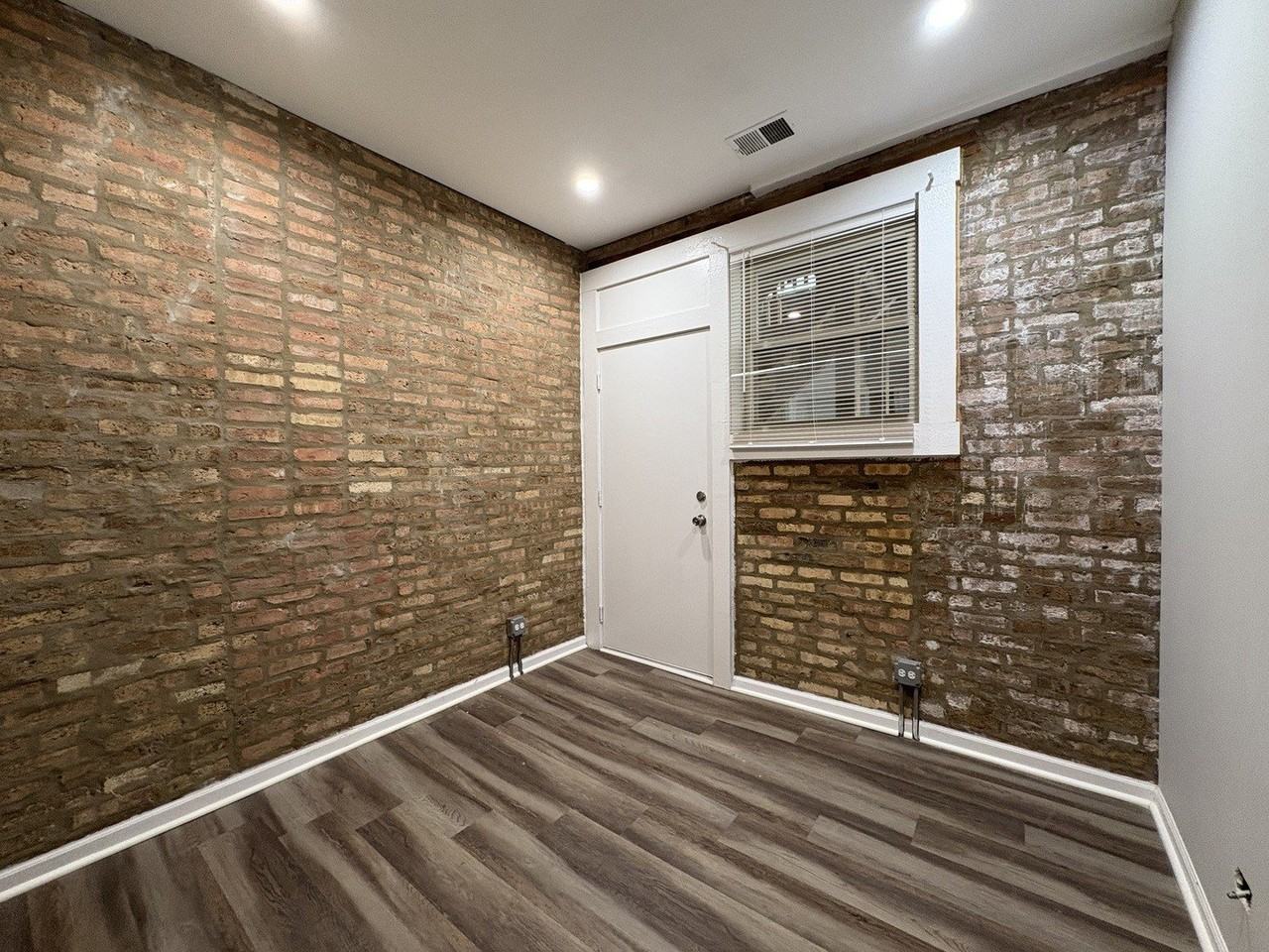 1649 W Pratt Blvd #1A - Photo 5 of 8