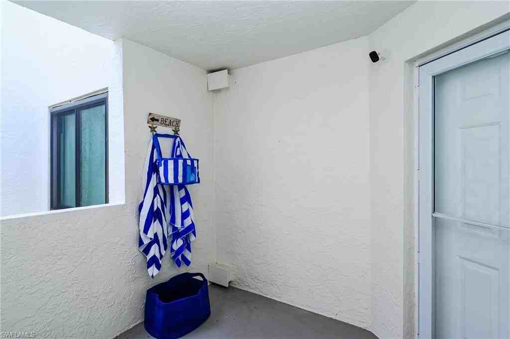 592 Beachwalk Cir #N202 - Photo 5 of 35