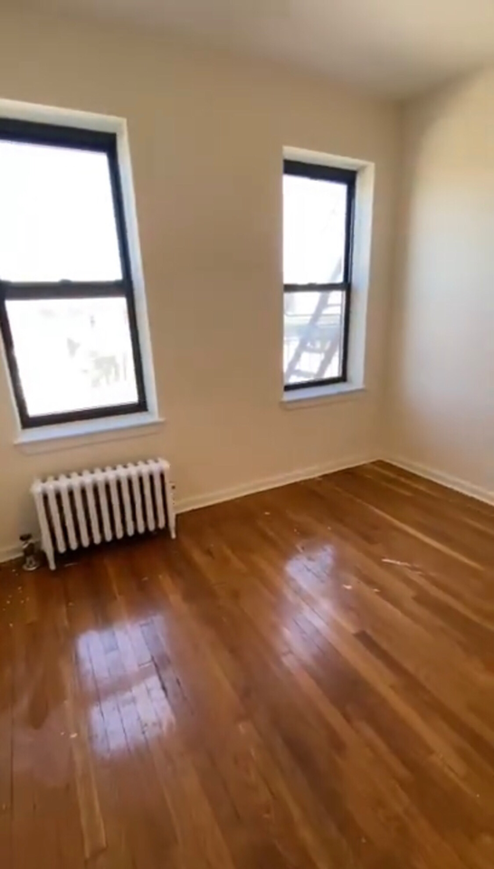564 Audubon Ave #10C - Photo 2 of 6