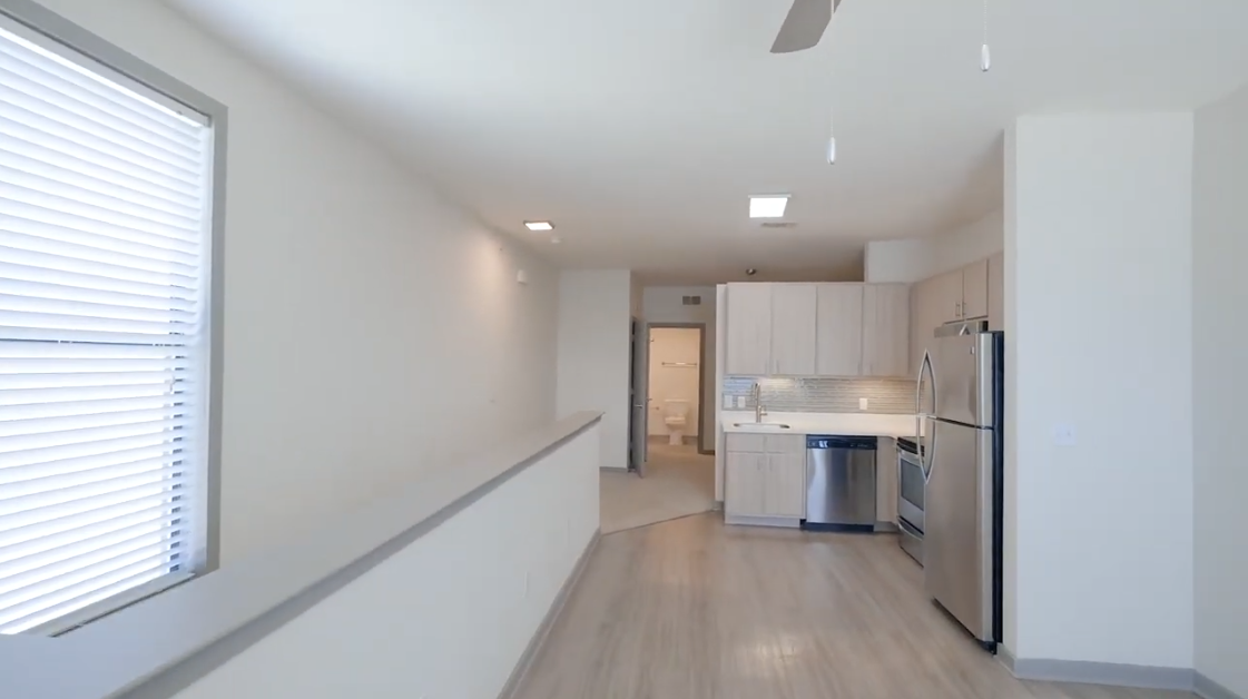 4510 11th St - Photo 5 of 14