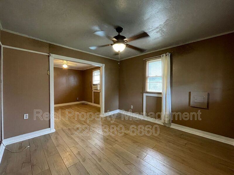 37363 Cornerview Rd - Photo 3 of 19
