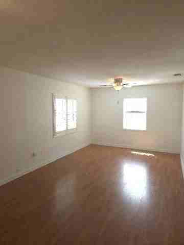 3903 1/2 W Morrison Ave - Photo 6 of 23