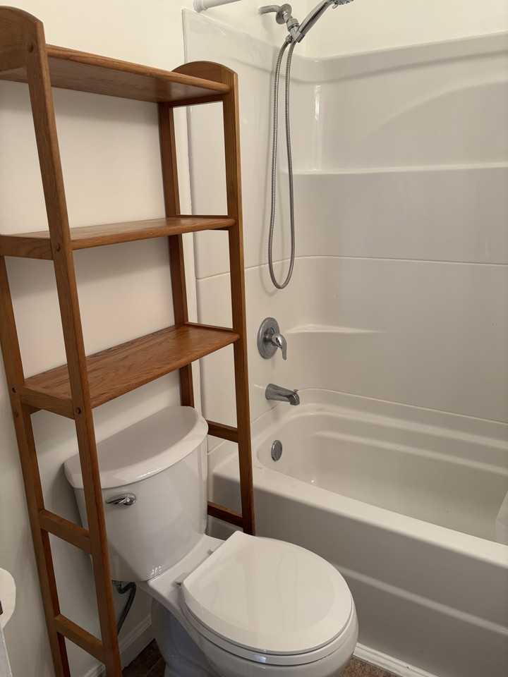3350 Kenmore Ave - Photo 5 of 10