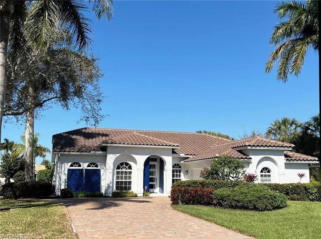 8967 Lely Island Cir - Photo 7 of 46