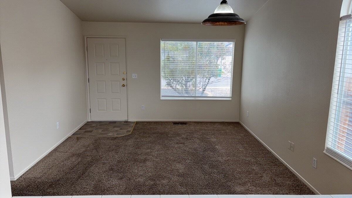 8011 Big River Dr - Photo 2 of 15