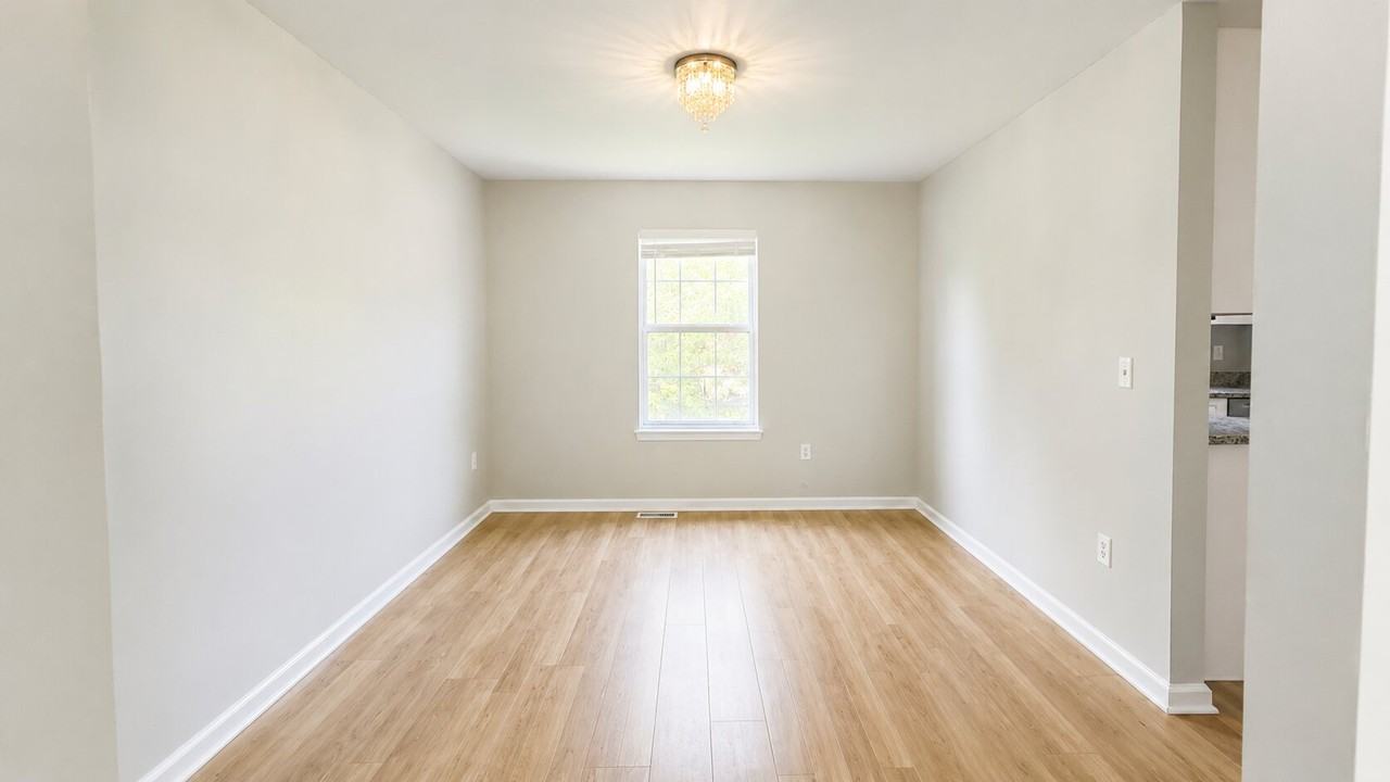 4105 Farmer Pl - Photo 5 of 29