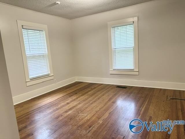 2415 Virginia Blvd Nw - Photo 5 of 9