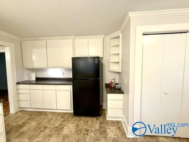 2415 Virginia Blvd Nw - Photo 7 of 9