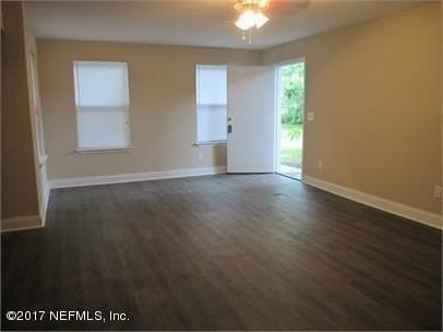2218 Lamee Ave - Photo 3 of 7
