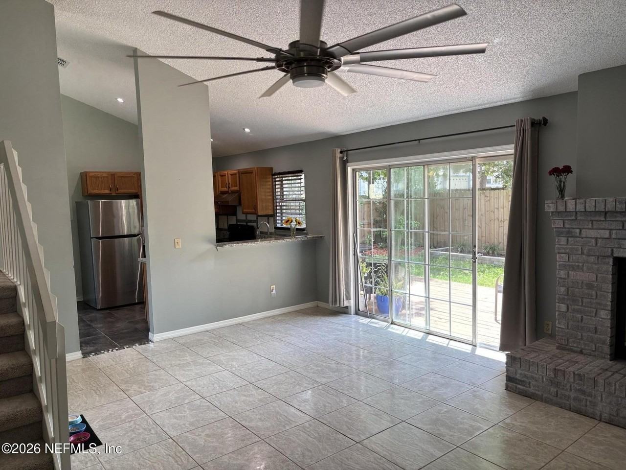 7750 Manassas Ct E - Photo 6 of 29