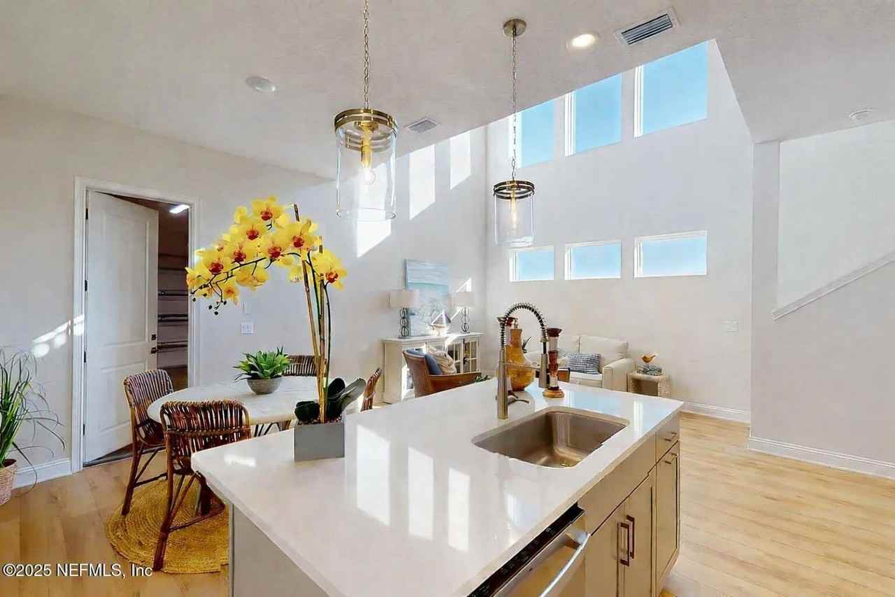 19 Spinney Ln - Photo 5 of 12